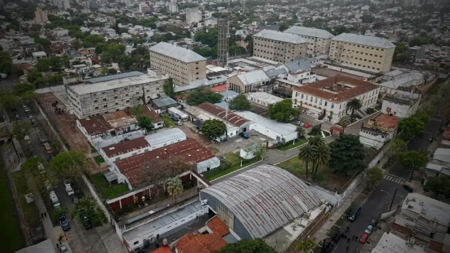La cárcel de Devoto cierra después de casi 100 años: qué pasará con el predio de más de 48.000 metros cuadrados