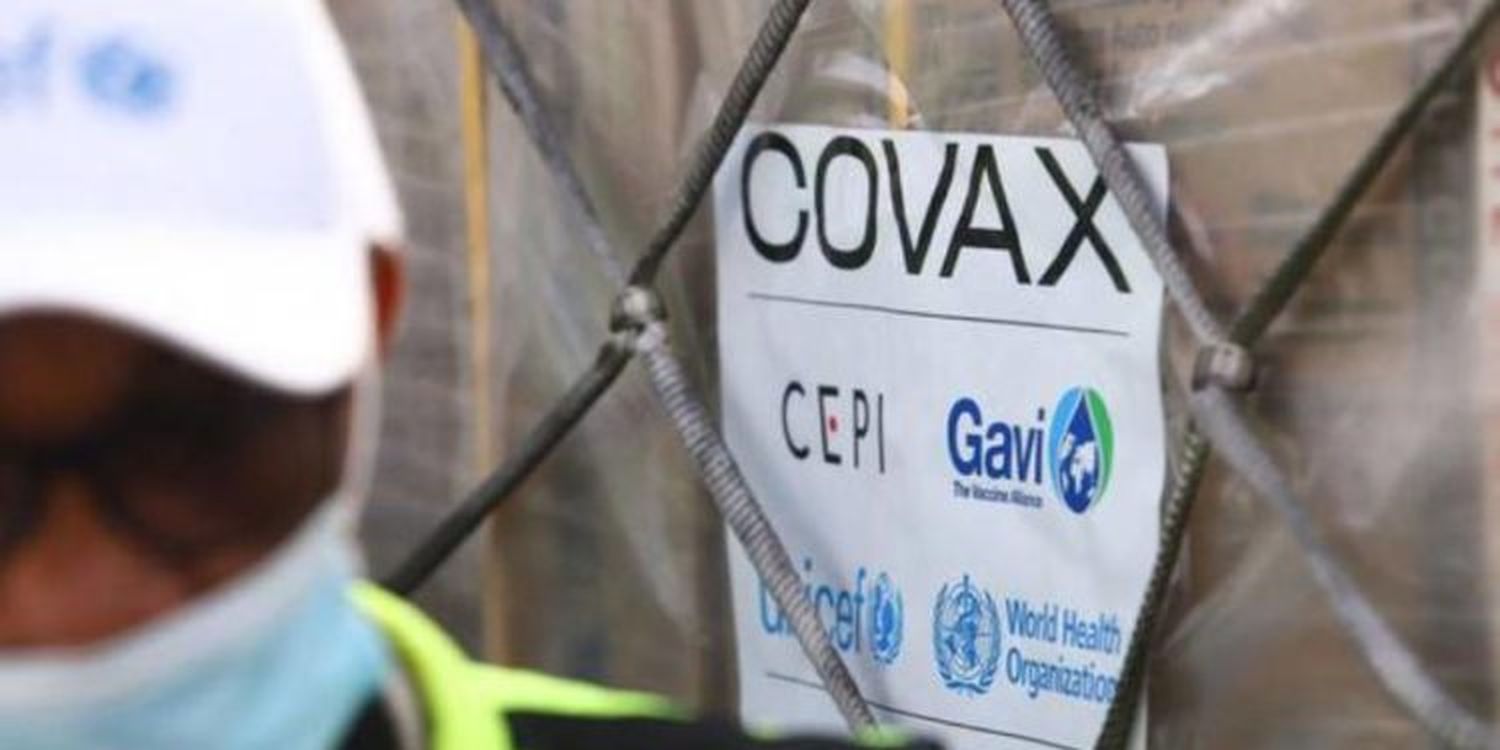 Academia de Medicina pide no crear paralelismos a la Mesa Técnica de Covax
