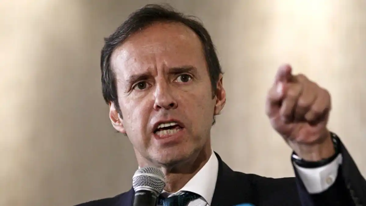 «Tuto» Quiroga insiste que vendrá a presenciar elecciones, ¿Diosdado lo dejará pasar del aeropuerto?