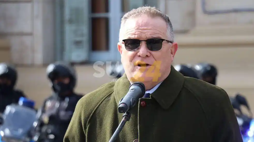 Lagna: “Todos le reclamamos a la policía que sea como la de Noruega y tenían sueldos de un policía de África”