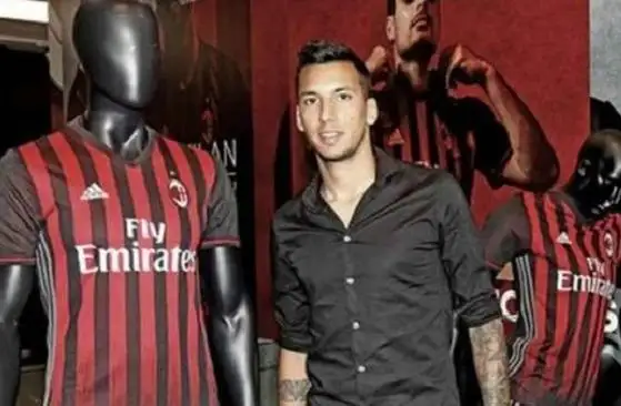 Leonel Vangioni dejaría el fútbol italiano