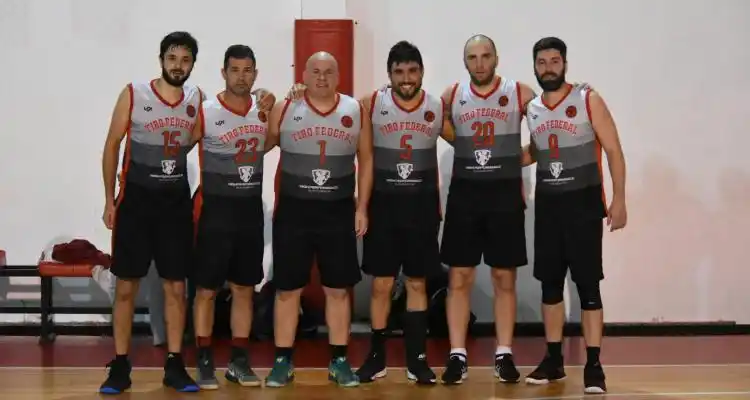 Torneo Local +35: Triunfos de Tiro Federal y el CEF Nº 14 en el Eduardo Romairone