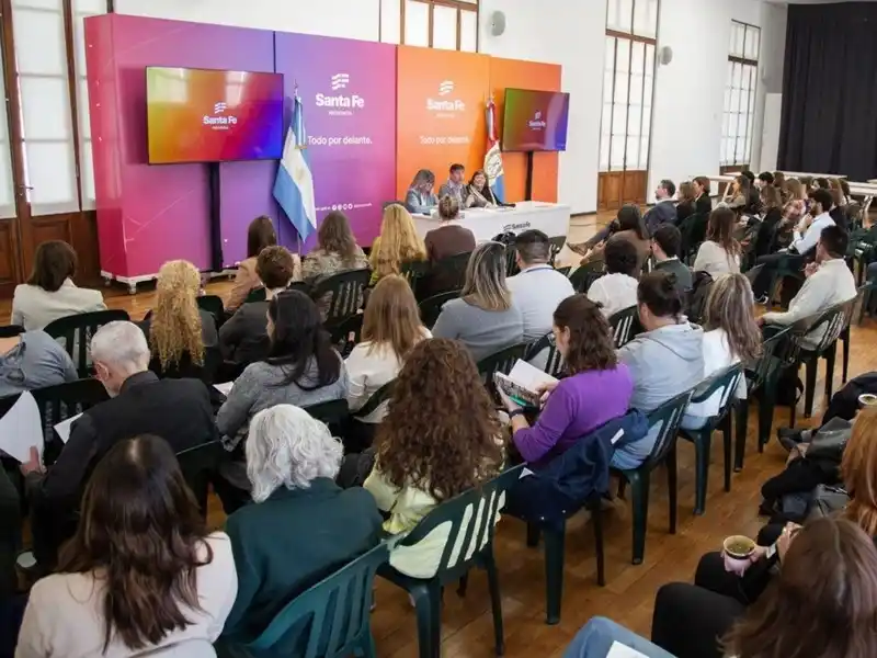 Equipos de distintos efectores participaron en una instancia de trabajo para avanzar en flujogramas de atención y circuitos coordinados de intervención.