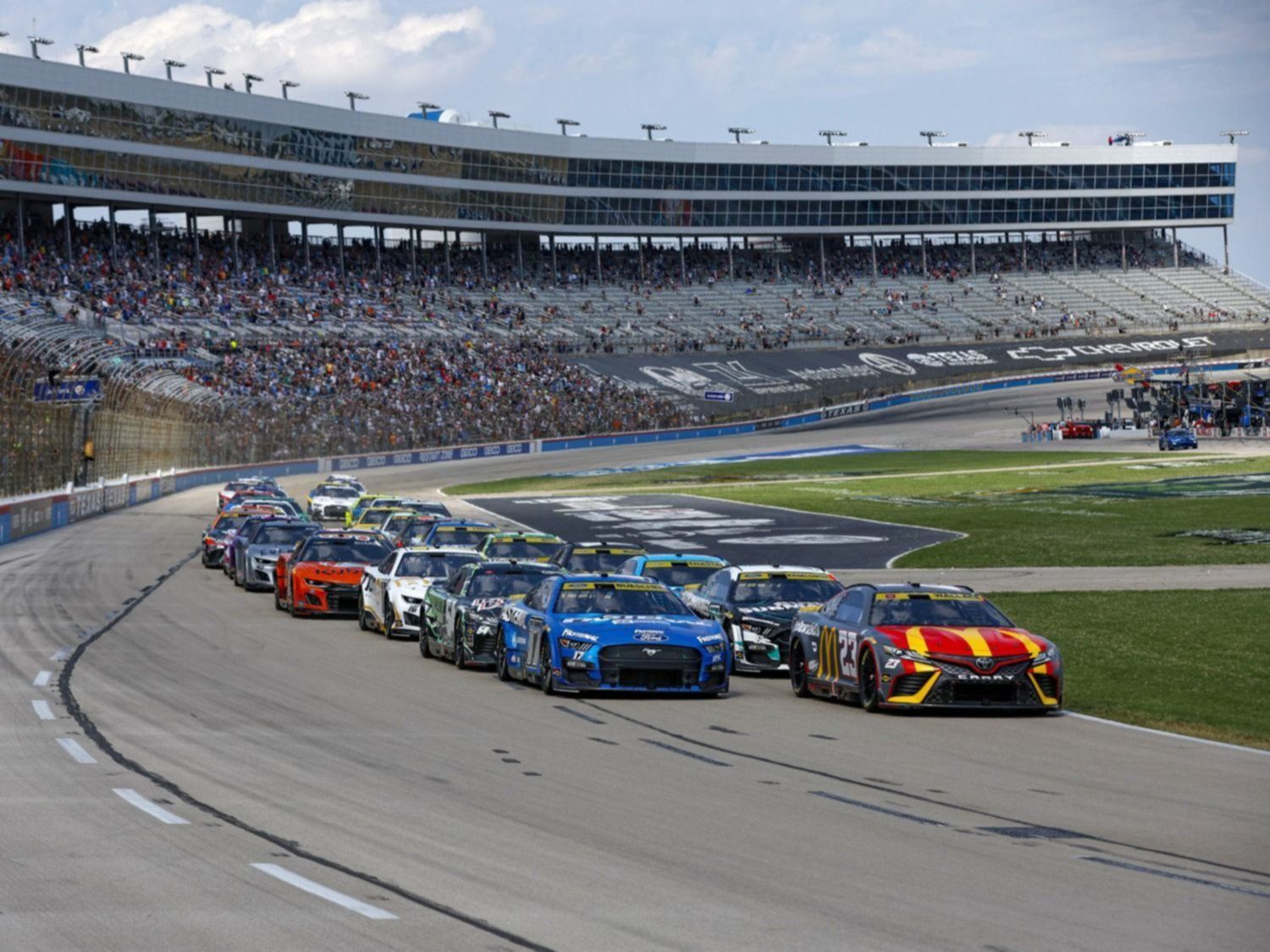 Esto dijeron los pilotos después de la carrera de playoffs en el Texas Motor Speedway