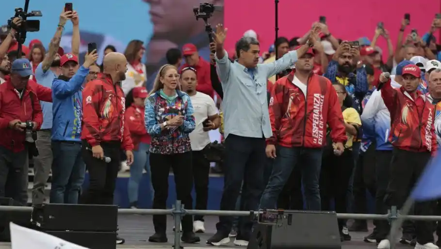 ¡»PA’L CA… los influencers de Miami»! Maduro asegura que lo que viene es «más socialismo y poder popular»