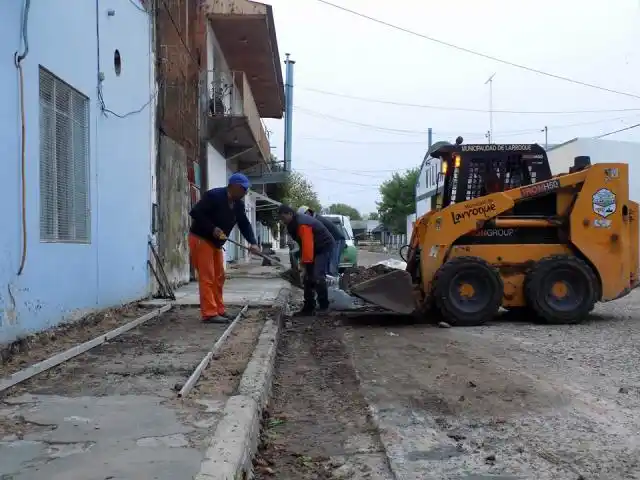 Se realizan trabajos de vereda