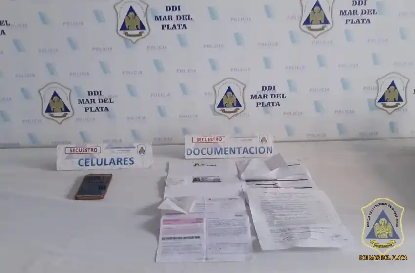 Cayó un joven que realizaba compras online con la tarjeta de débito de una mujer