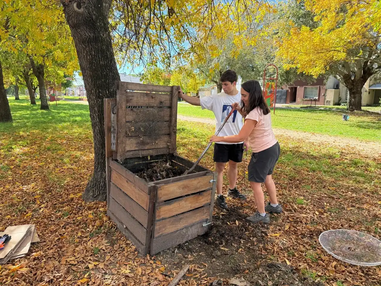 Punto Verde y otra jornada de compostaje en la Plaza de los Pájaros y las Flores.