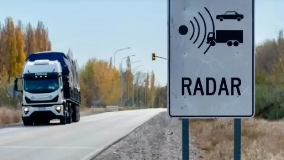 Entre Ríos: comenzó a funcionar un nuevo radar móvil sobre la Ruta 12 en el acceso a General Ramírez