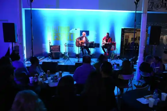 Gran cierre de Suena Complejo