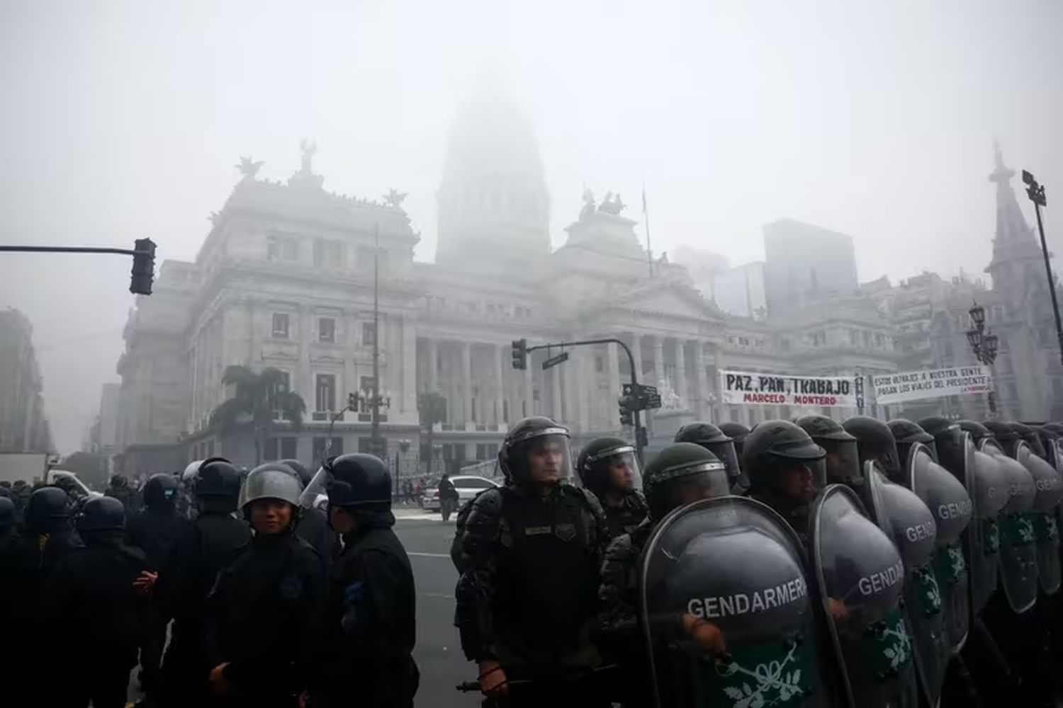 El Congreso tratará varios proyectos, en medio de movilizaciones (AFP)