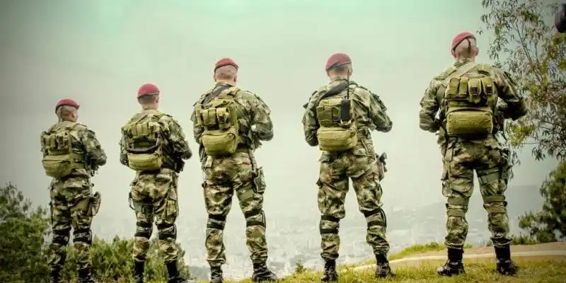 Escándalo en Colombia: siete militares   abusaron de una niña de 12 años