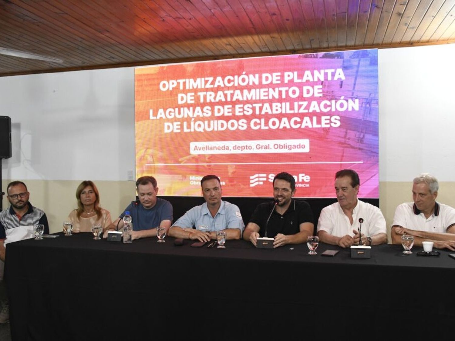 Avellaneda trabaja para lograr el 100% de cobertura en el sistema de cloacas