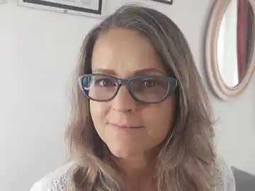 Vecino de Baradero escrachó a una abogada con panfletos tras denunciarla por estafa y ella salió a defenderse: qué dijo