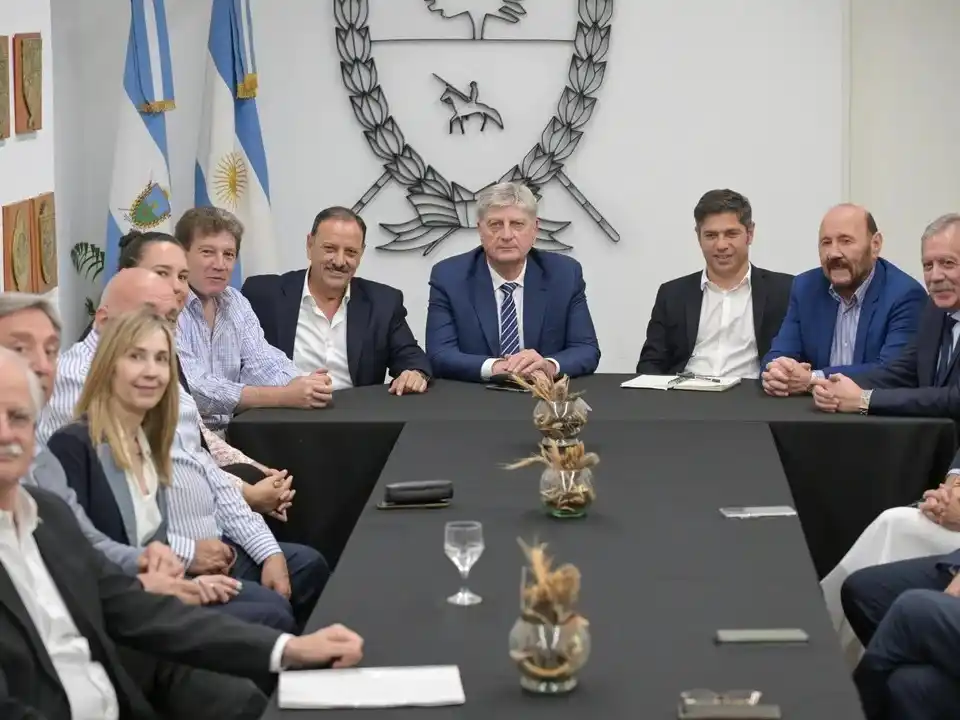Los gobernadores peronistas se reunieron en la Casa de La Pampa.