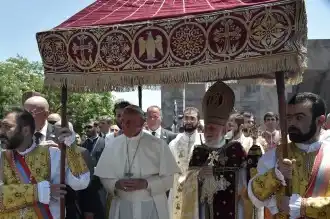 El Papa se despidió de Armenia con un gesto por la reconciliación con Turquía