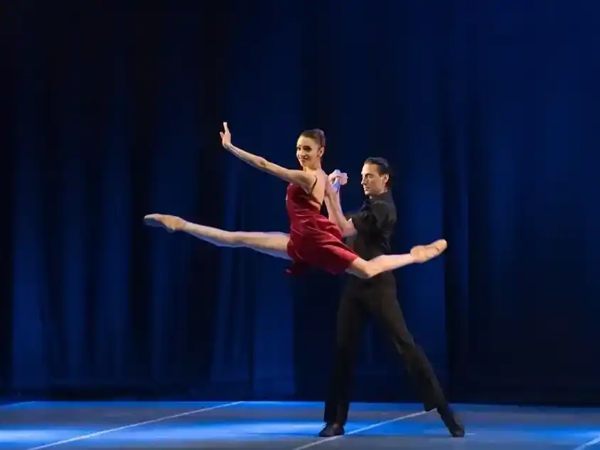 Del Lago de los Cisnes a Piazzolla: Buenos Aires Ballet vuelve a Necochea