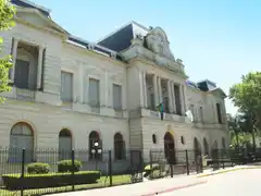 Un municipio bonaerense nombró a una IA como funcionaria