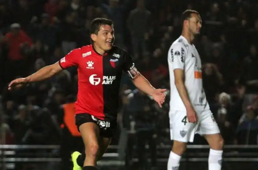 Colón visita a Atlético Mineiro y va por su primera final internacional