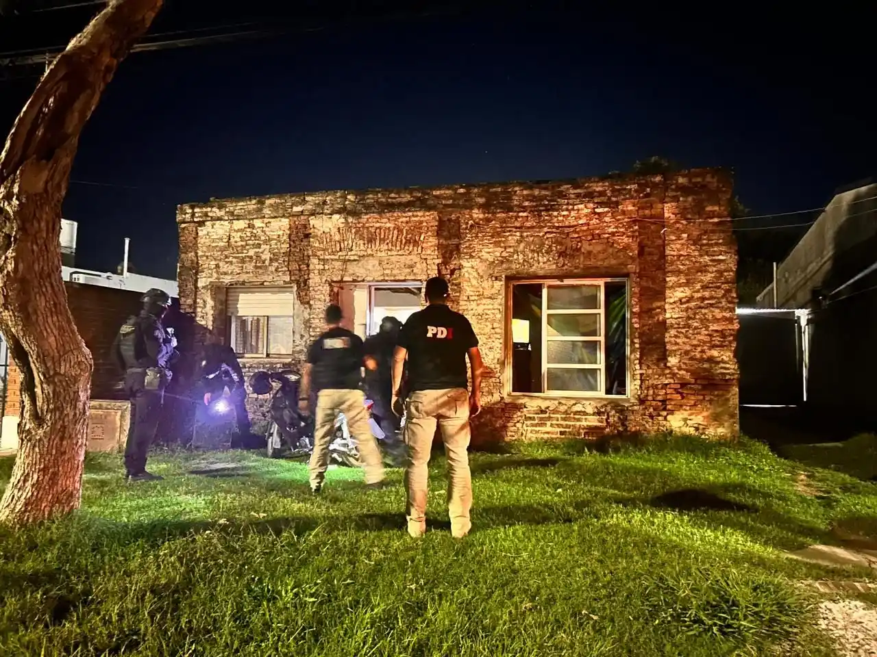 La Policía desarticuló puntos de venta de drogas tras allanamientos en el departamento San Martín