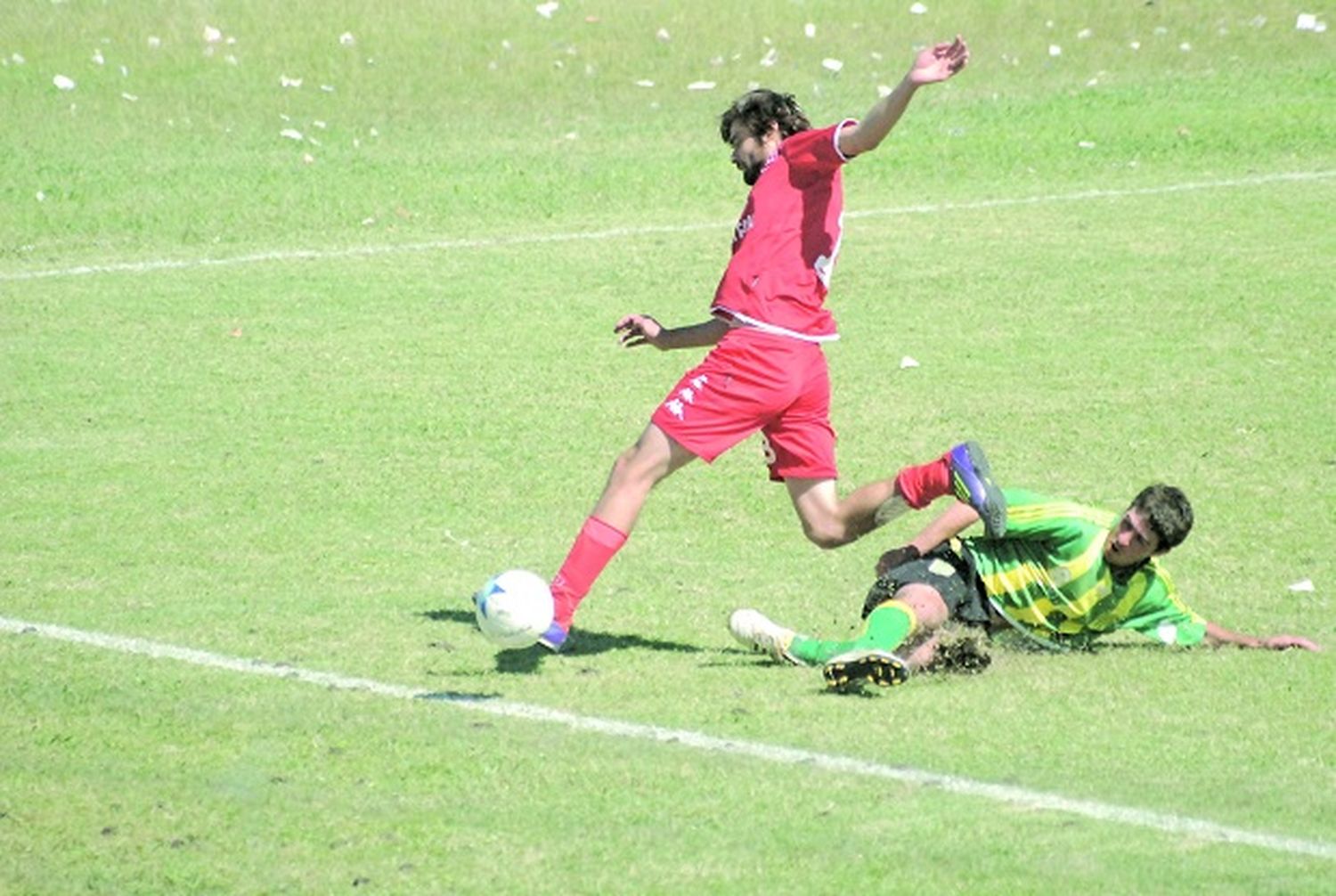 Sarmiento y Central Larroque adelantan mañana en el Estadio 