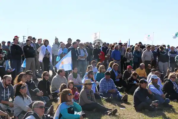 Productores marchan hoy en caravana desde Ceibas a Gualeguaychú