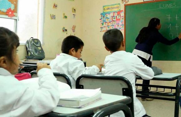 La Provincia informó que el 97% de las escuelas se mantuvieron abiertas durante el paro docente del lunes