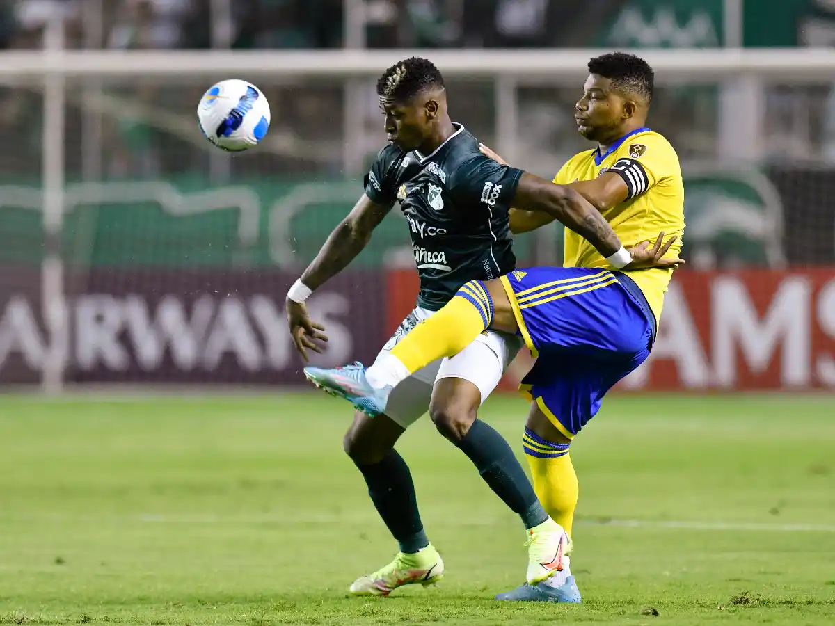 Boca jugó mal y perdió en Colombia [video]