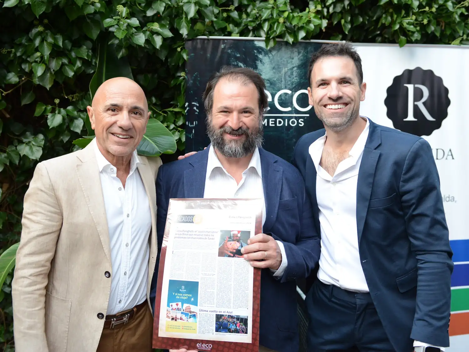 Rogelio Rotonda, Carlos Panighetti y Rodrigo Rotonda, en al distinción al “coach charcutero”.