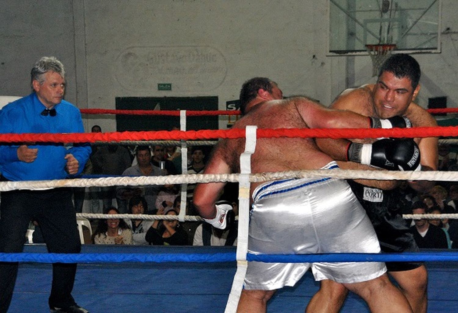 Boxeo: Nueva velada en el Gimnasio de Pueblo Nuevo