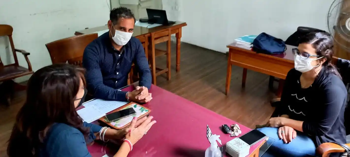 Directivos de la DDE se reunieron con Clara Denoni