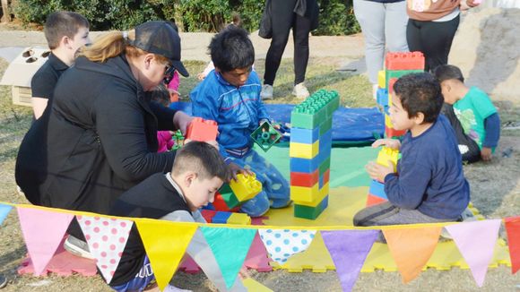 La kermesse itinerante continúa recorriendo los barrios