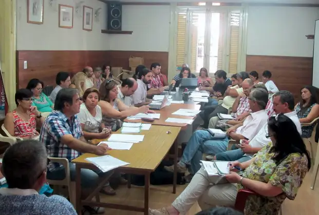 Agmer exigió al Gobierno que presente una oferta "acorde al costo de vida real”