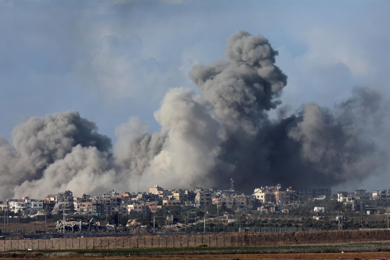 Israel y Hamas siguen combatiendo tras fracasar una propuesta de alto el fuego