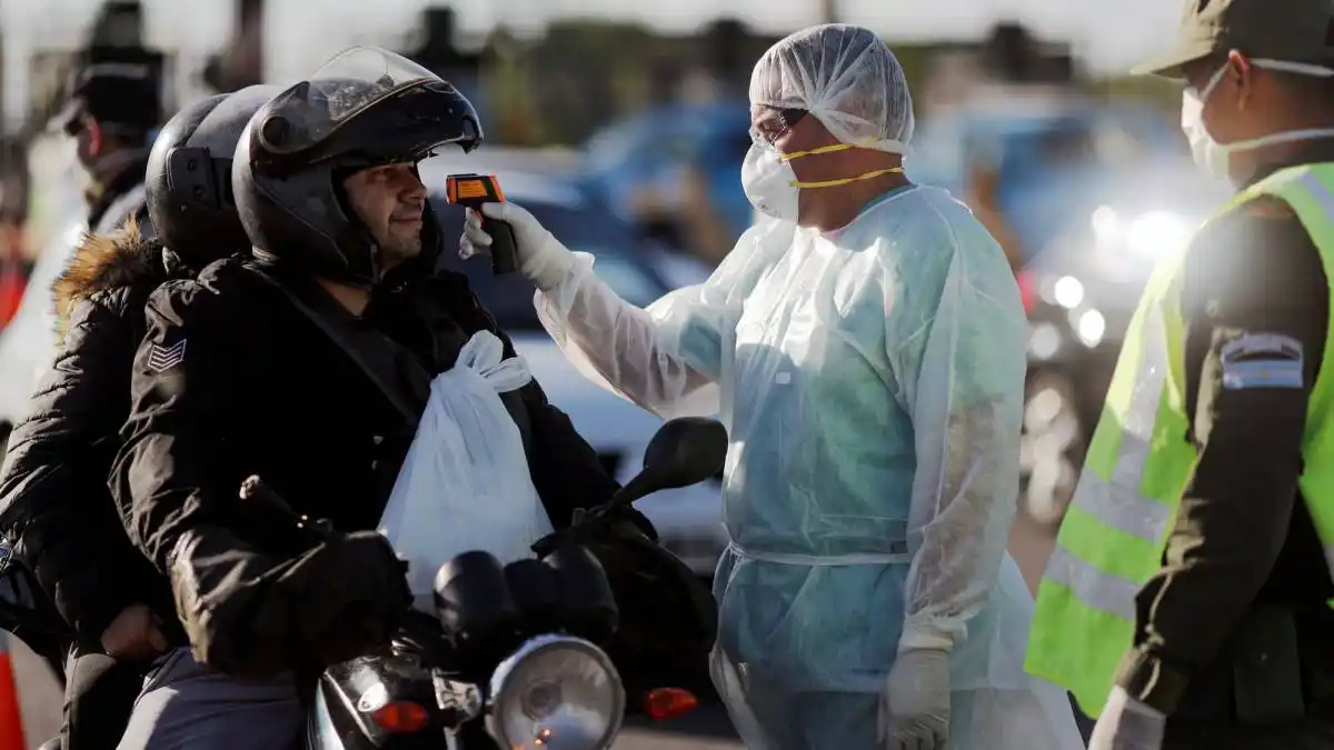 Confirmaron 215 muertes y 14.034 nuevos contagios en las últimas 24 horas