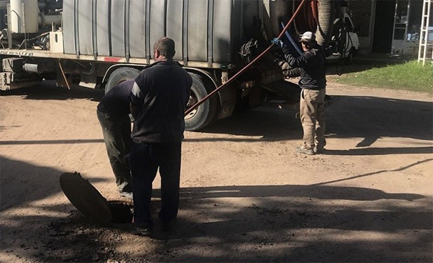 La Municipalidad de Larroque instó a los vecinos a realizar un buen uso de la red cloacal de la ciudad.