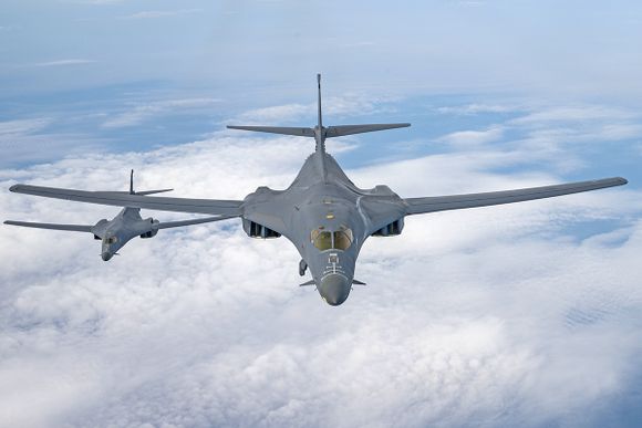 Bombarderos B-1B Lancer de la USAF se aproximaron a Venezuela