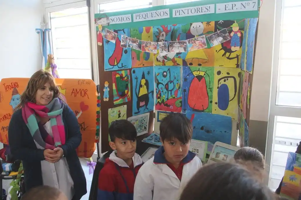 Se desarrolló la feria distrital de Educación en Lobería