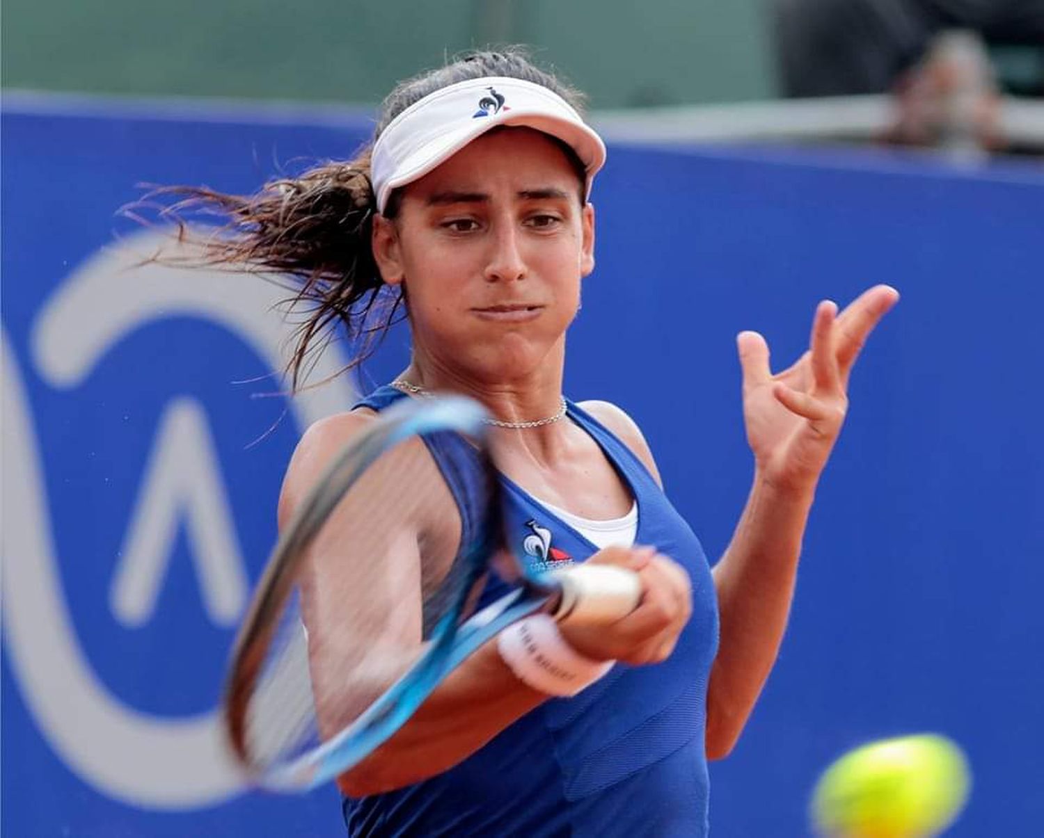 Carlé tiene su primer triunfo en torneos WTA
