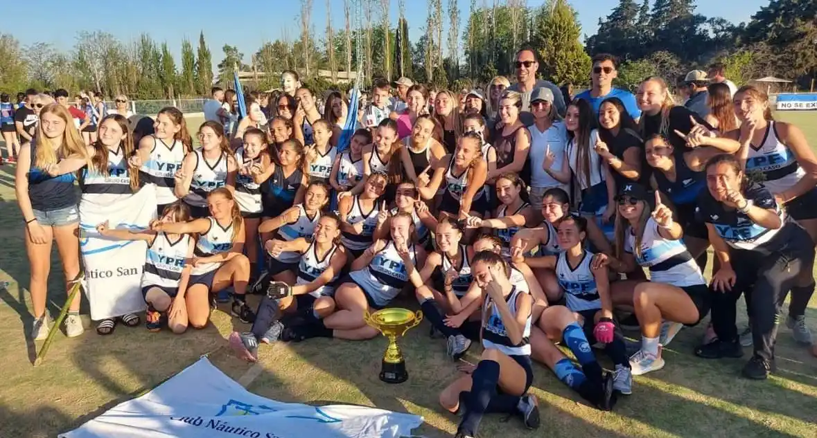 Nautico sub 14 campeon hockey - 1