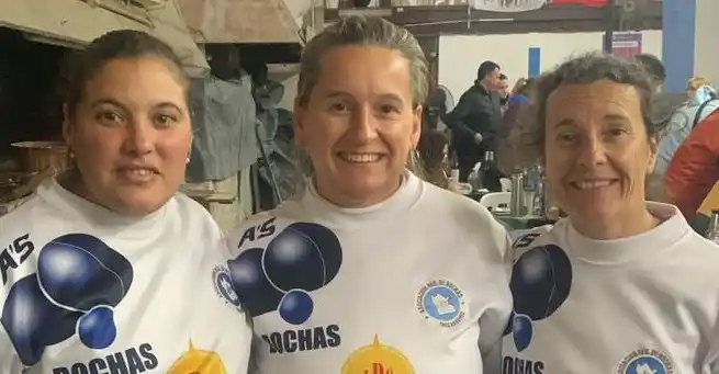 Gran debut de Tres Arroyos en el Provincial de Bochas Tríos Damas en La Plata