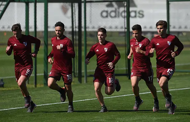 River se prepara para otra definición.