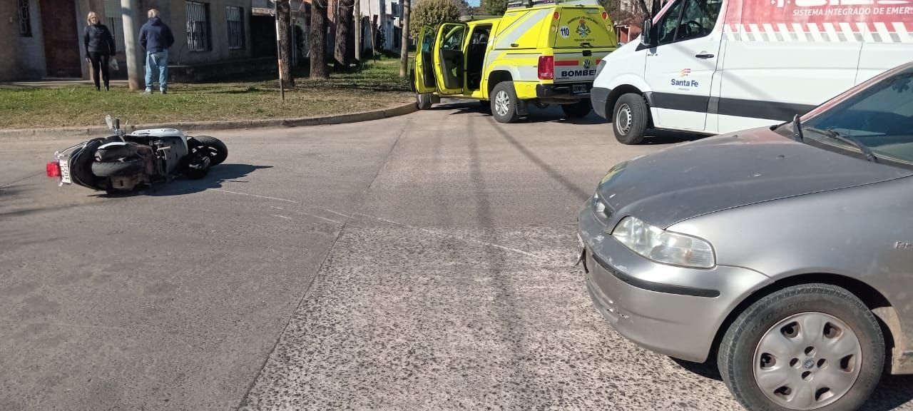 La mujer debió ser trasladada por una ambulancia al Hospital.