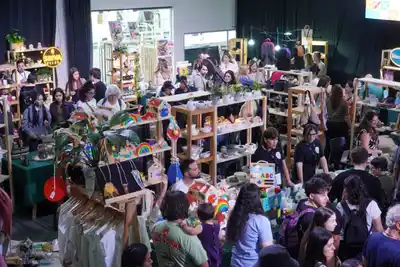 Con gran convocatoria, finalizó la cuarta edición de la Feria Diseña Paraná: “Me atravesaba un río”