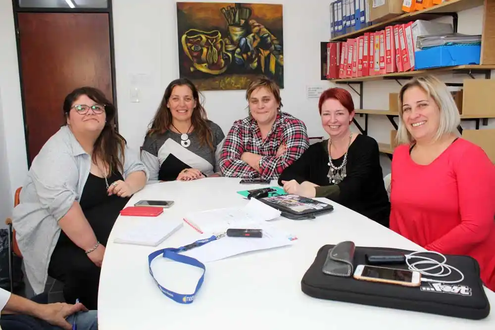 Talleres y seminarios para Difundir la oferta educativa
