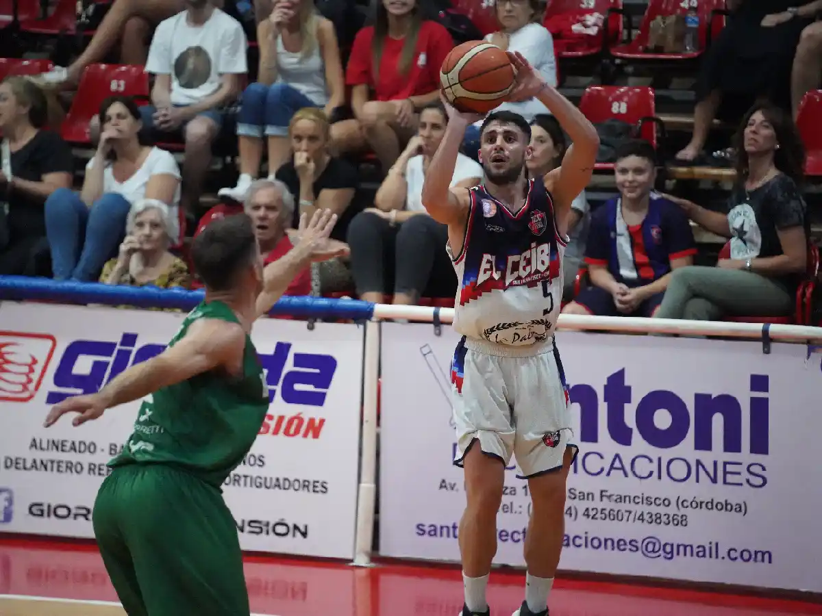 El Ceibo, con esfuerzo, pegó primero 
