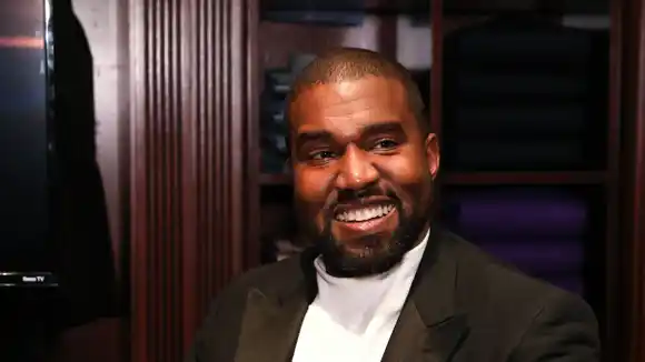 Kanye West es acusado de racismo, antisemitismo y homofobia en nueva demanda