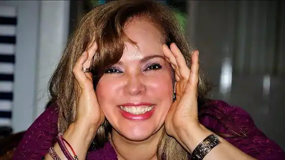 Raquel Castaños se deja ver en sorpresa por su cumpleaños (Foto y video)