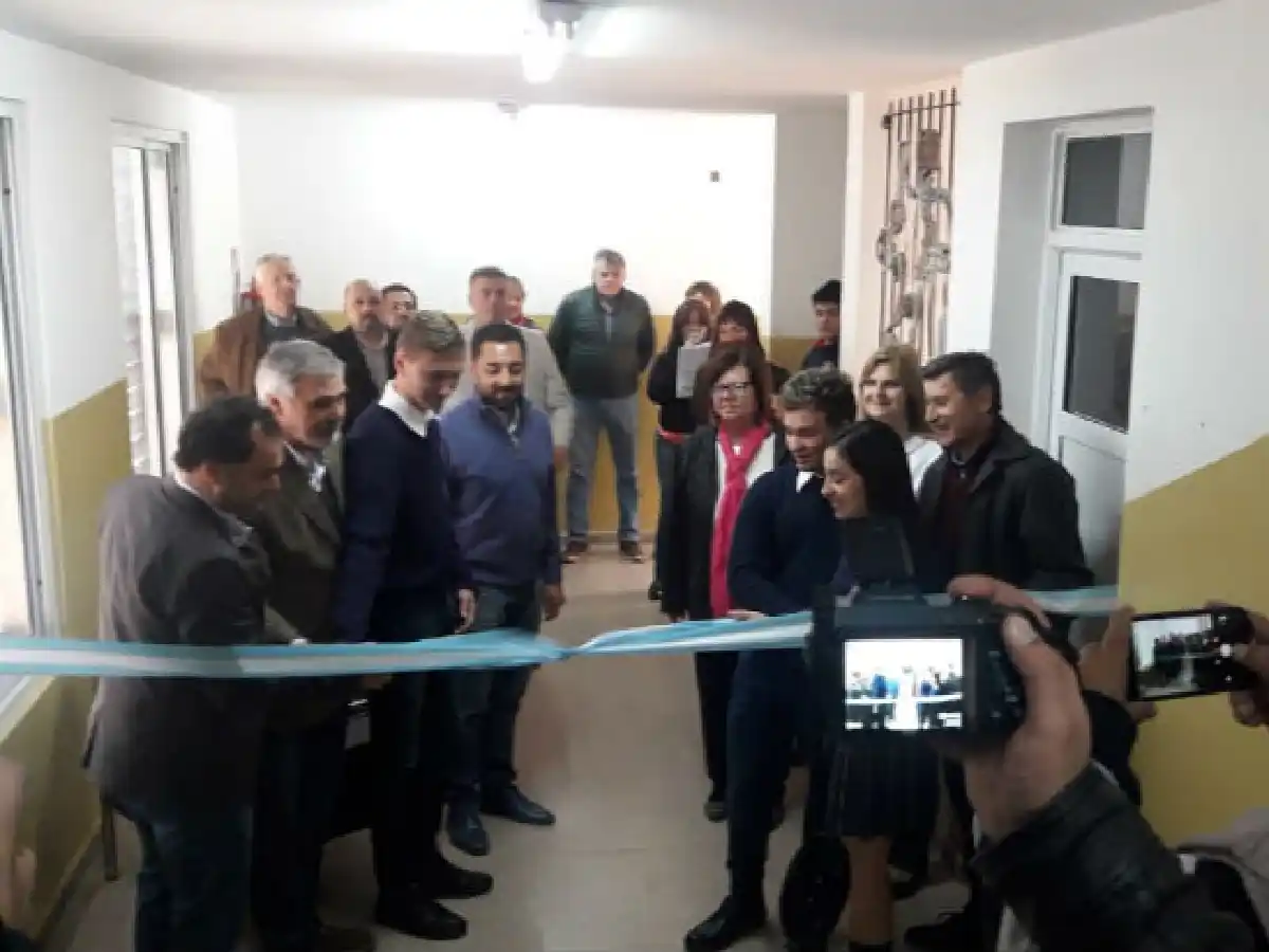 Grahovac inauguró nuevas aulas en escuelas del departamento San Justo