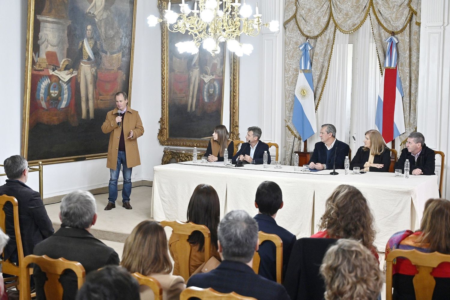 Bordet formalizó el inicio de obras en escuelas técnicas